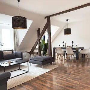 https://sehr-groes-maisonette-apartment-in-bestlage.hotelsheidelberg.net